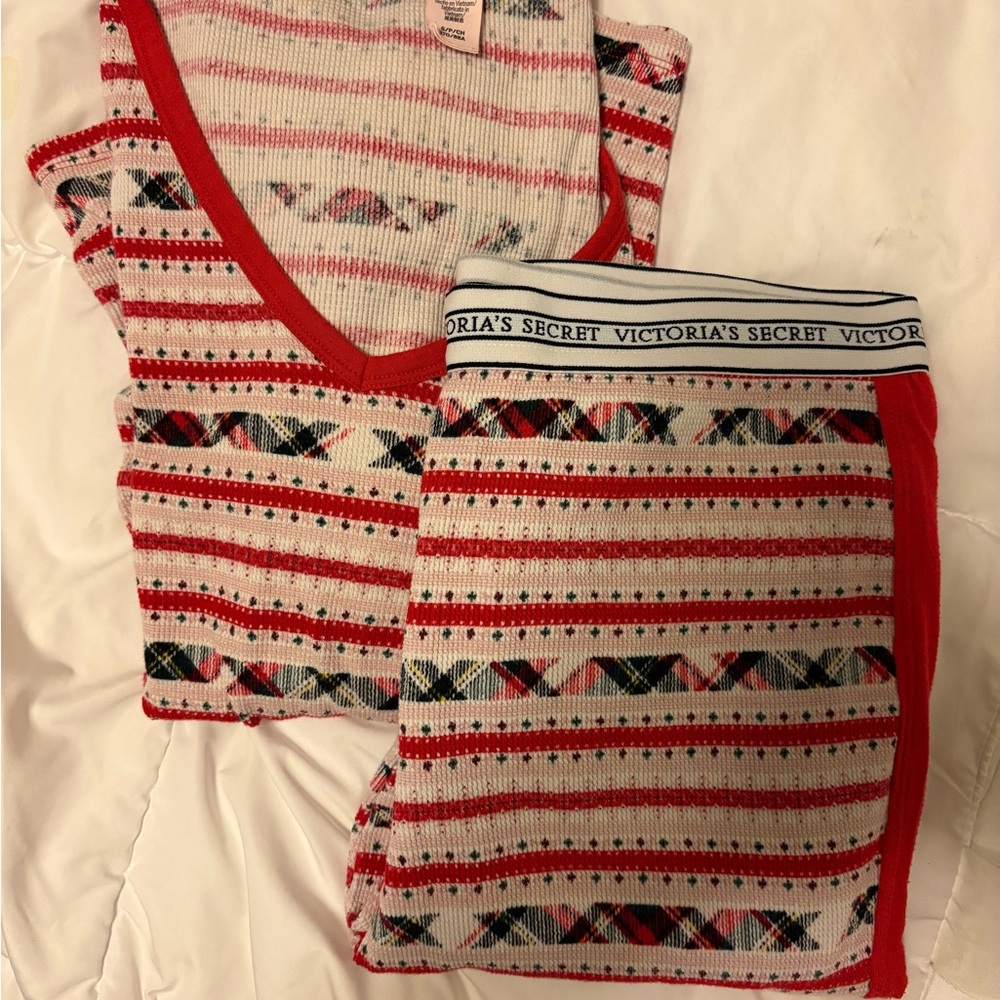 Victoria's Secret Red and White Patterned Pajama Set